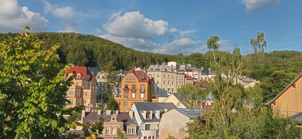Guesthouse "Malena" Karlowe Wary Zewnętrze zdjęcie