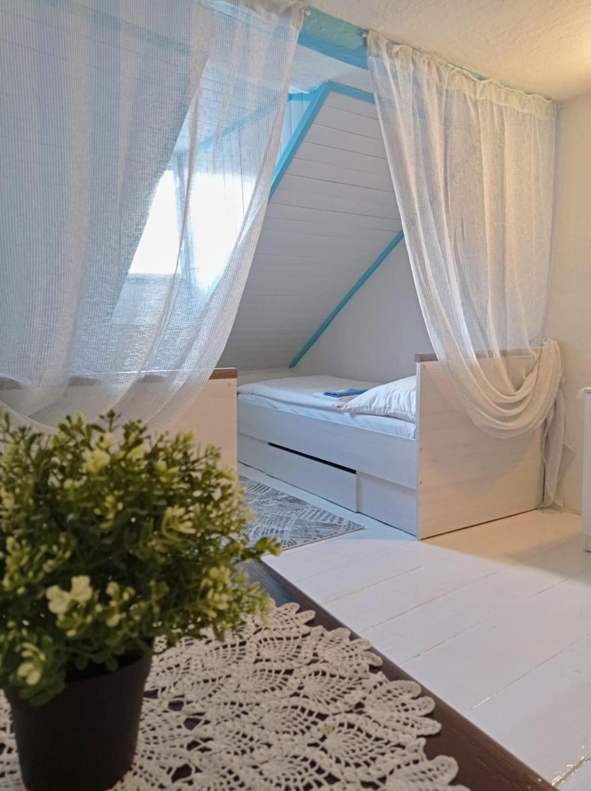 Guesthouse "Malena" Karlowe Wary Zewnętrze zdjęcie